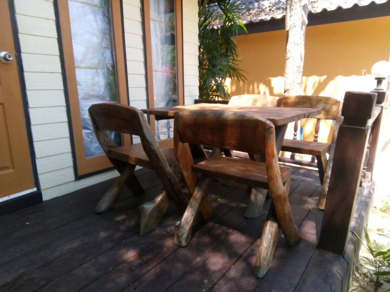 班景观度假酒店 班武里府 外观 照片